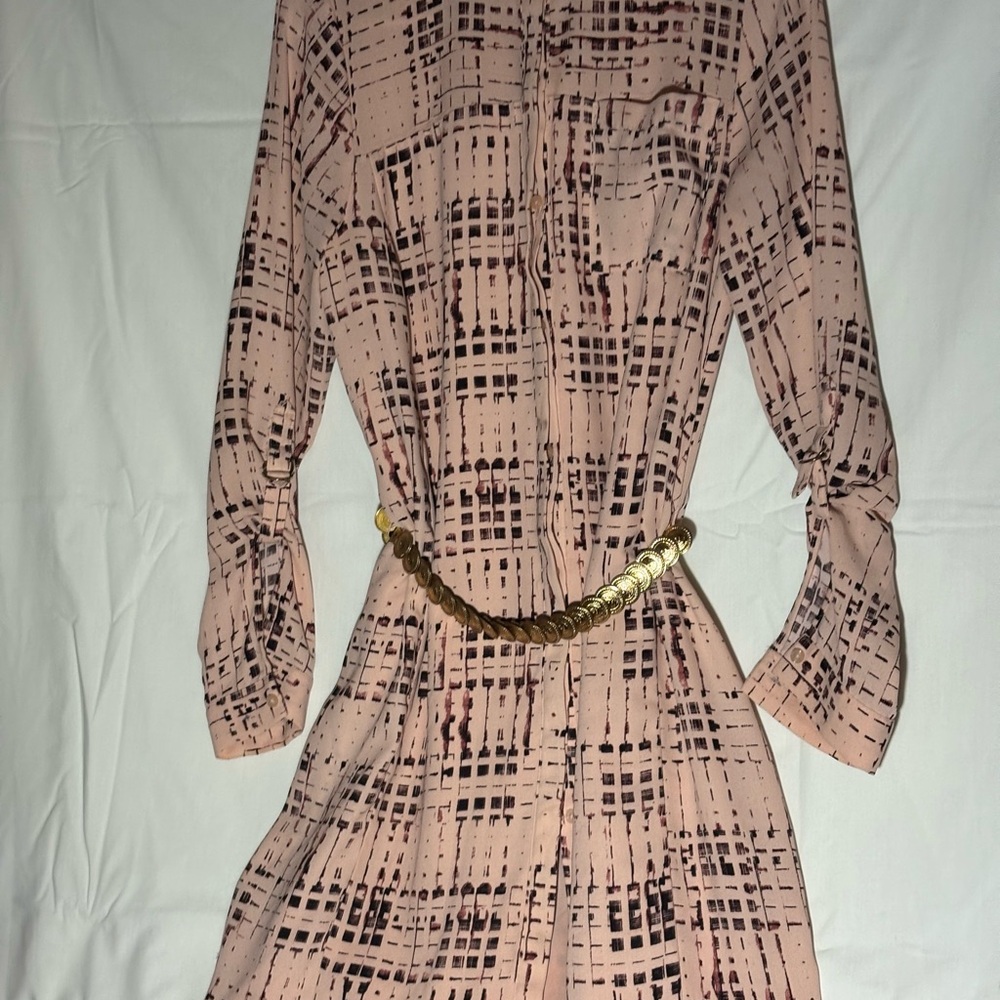 Apt. 9 Pink and Black Long Sleeve Dress with Gold Belt